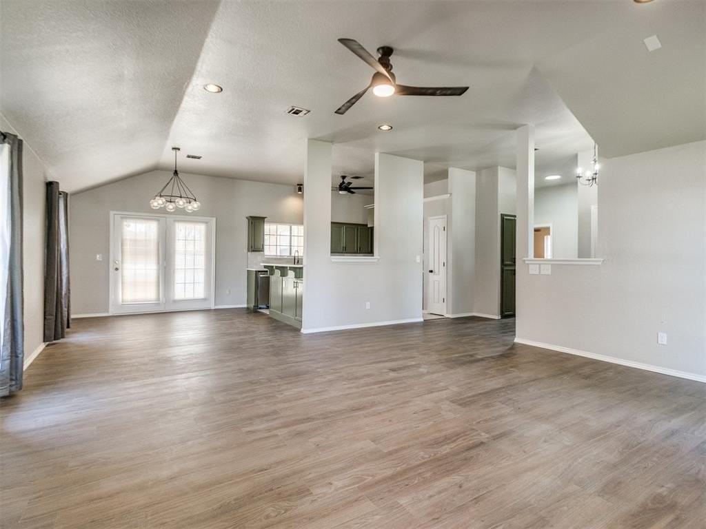13300 S Robinson Ave - Photo 6 of 45