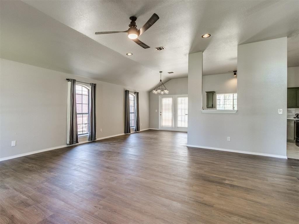 13300 S Robinson Ave - Photo 7 of 45