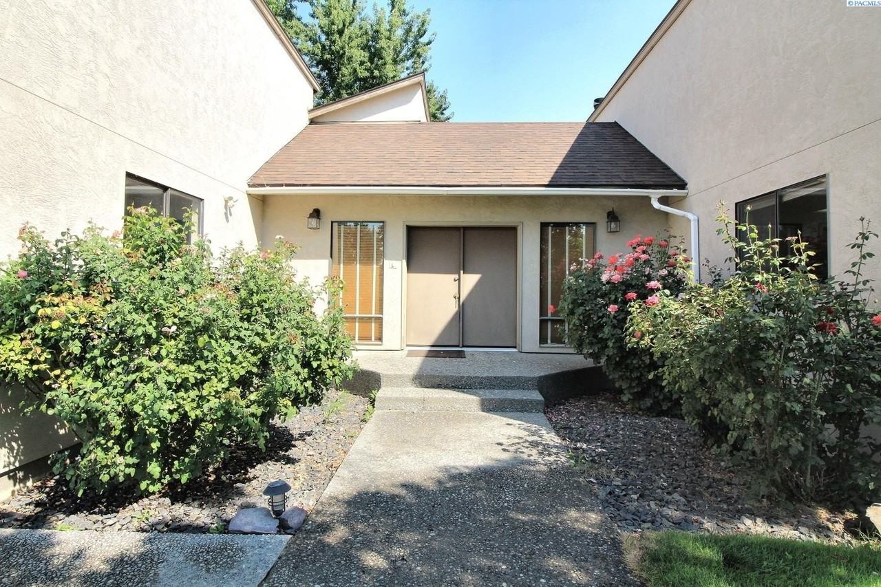 3600 Eastlake Dr