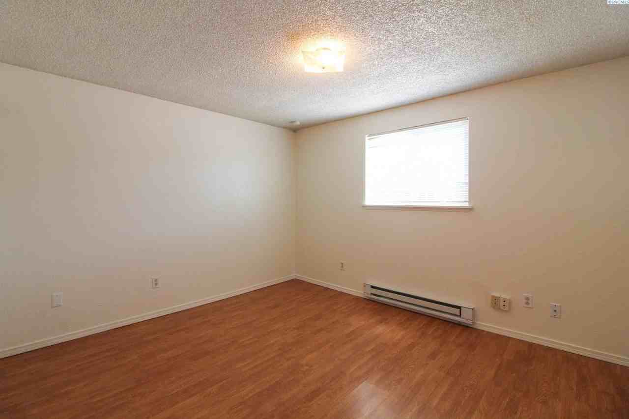 3510 W 10th Ave #B - Photo 5 of 9
