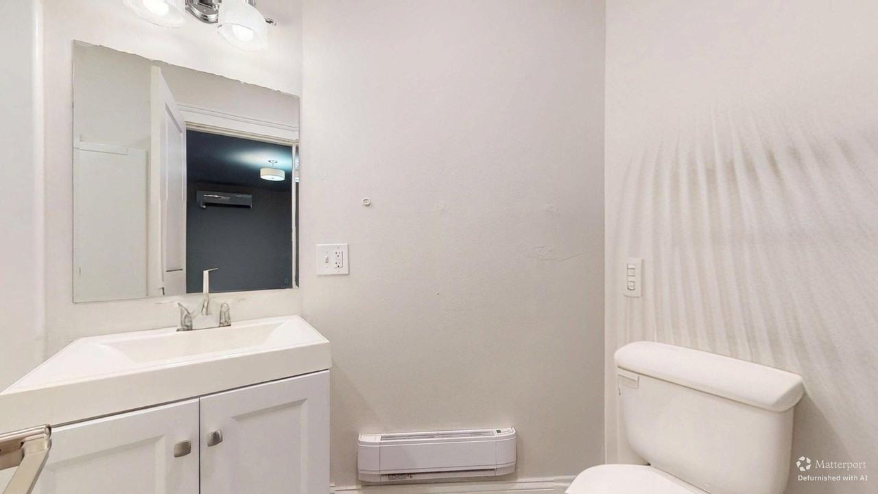 108 Meridian Street108 Meridian Street - 4 #4 - Photo 3 of 9