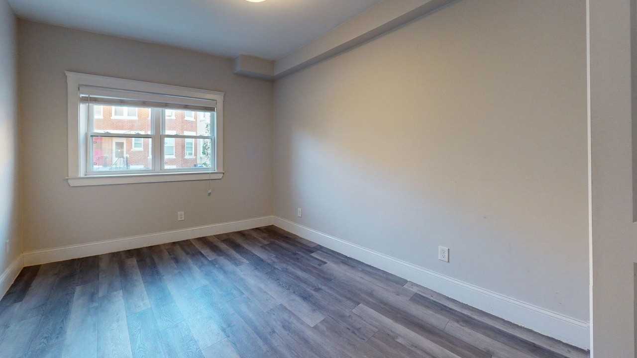 108 Meridian Street108 Meridian Street - 4 #4 - Photo 7 of 9