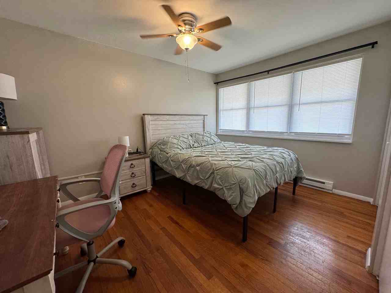 716 W Beaver Ave Apt E - Photo 7 of 8