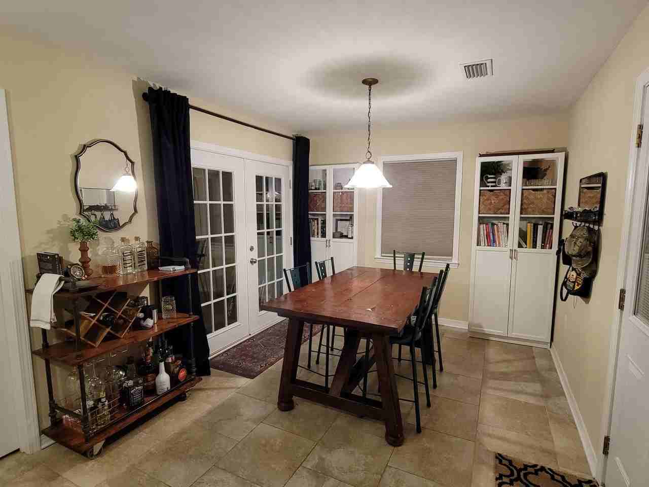 226 Staff Dr Ne - Photo 6 of 10