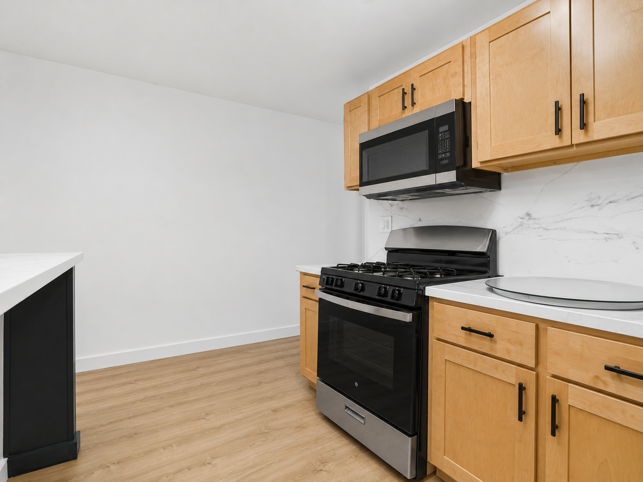 424 N Black Horse Pike - Photo 3 of 26