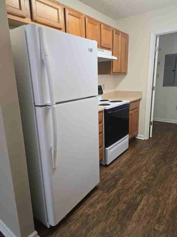 9810A Whitefield Ave - Photo 5 of 13