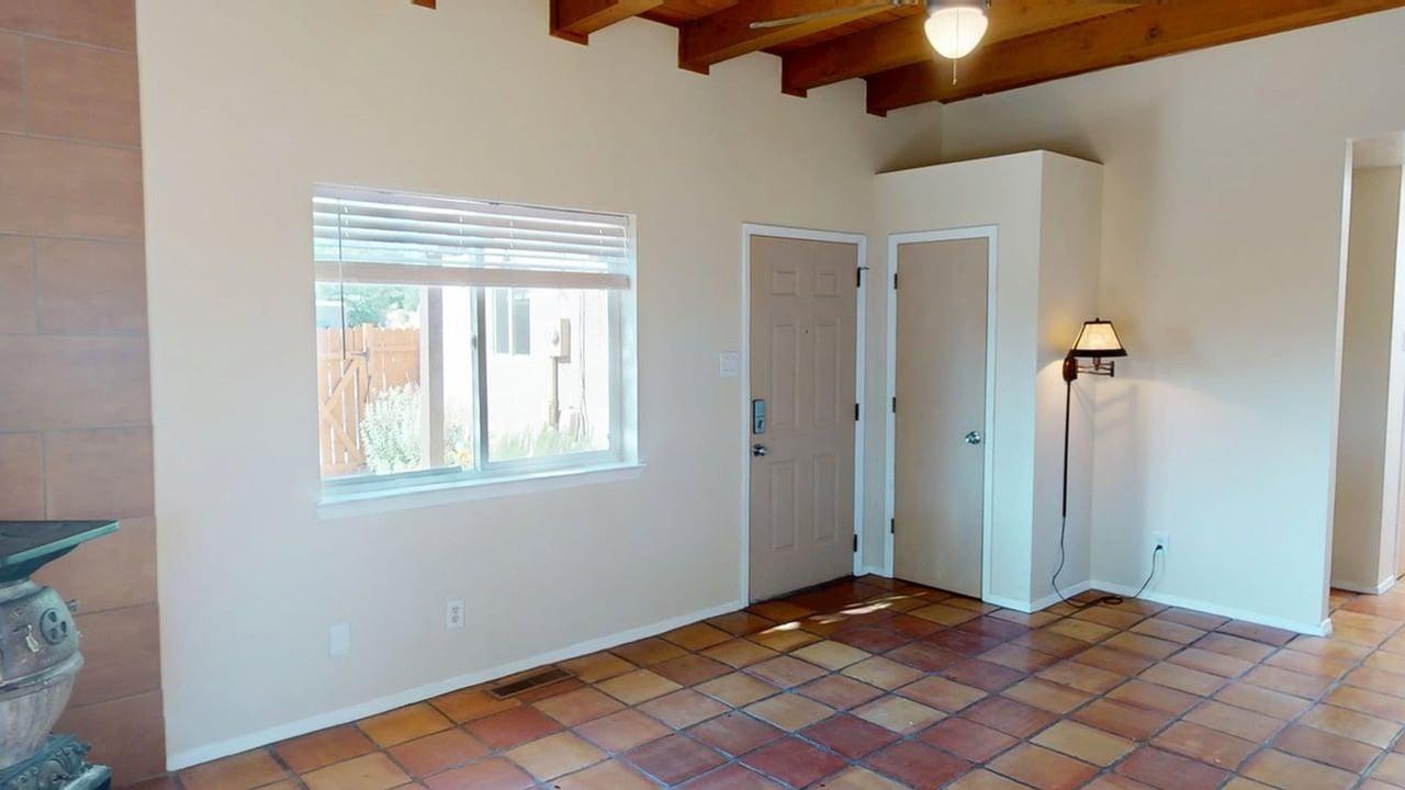 1259 Senda Del Valle - Photo 5 of 25