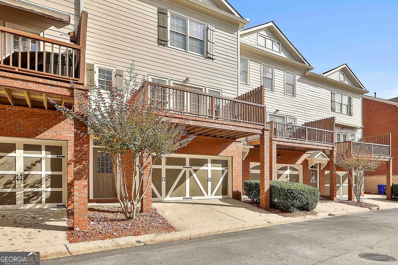 803 Lexington Vlg - Photo 2 of 49