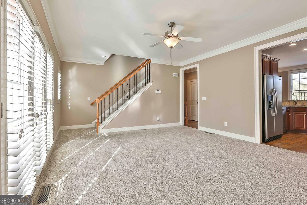 803 Lexington Vlg - Photo 5 of 49