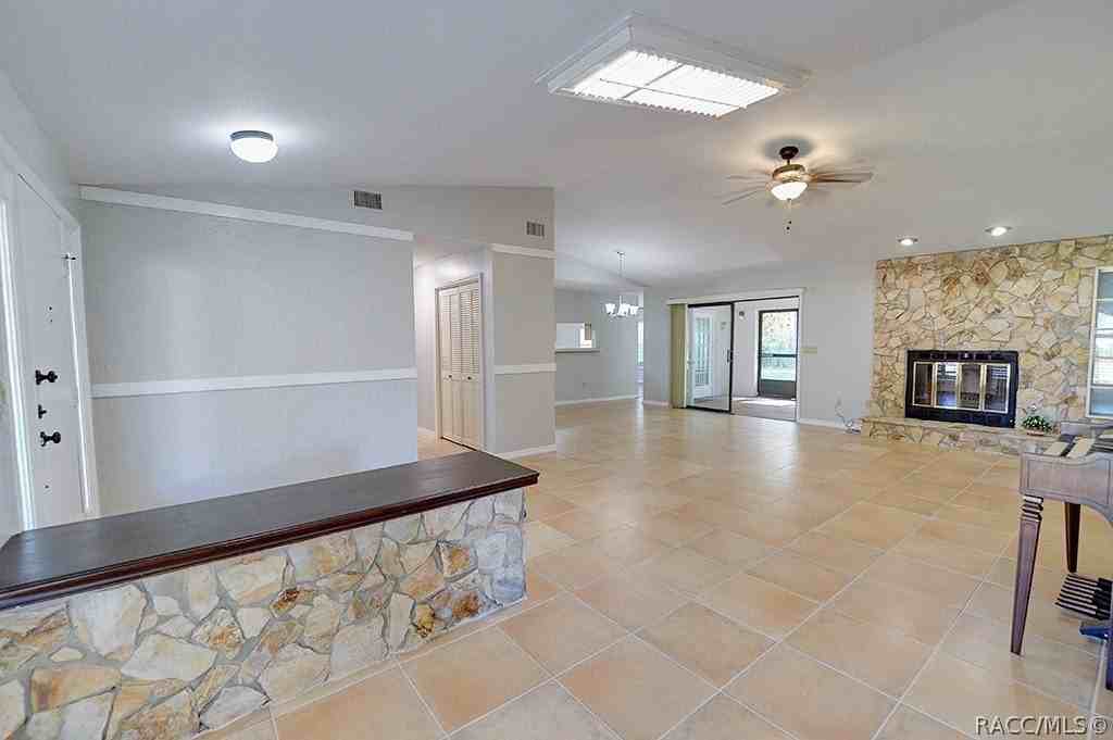 8844 E Rosemont St - Photo 6 of 50