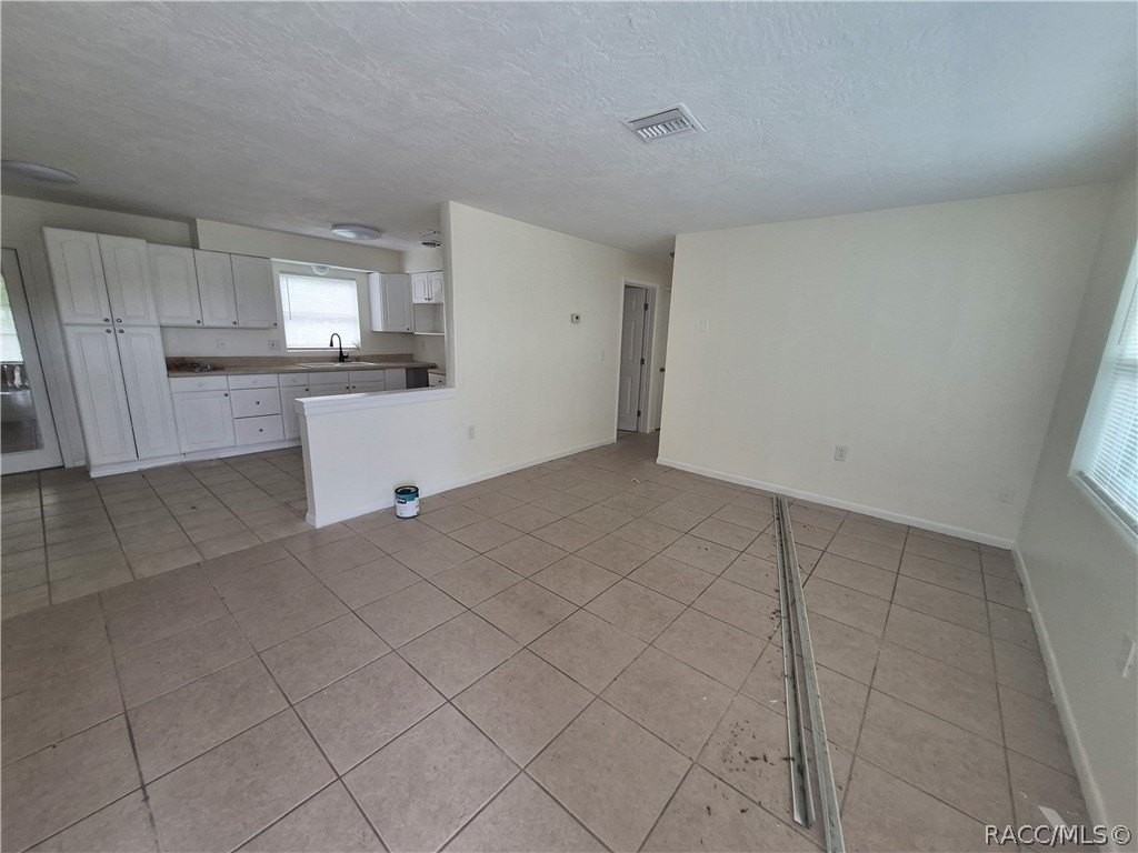 16 N Osceola St - Photo 2 of 10