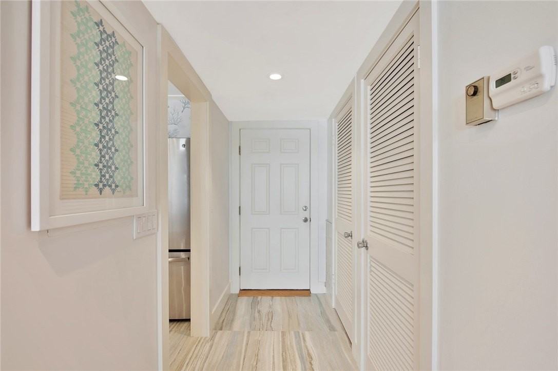 600 Riomar Dr #16 - Photo 3 of 25