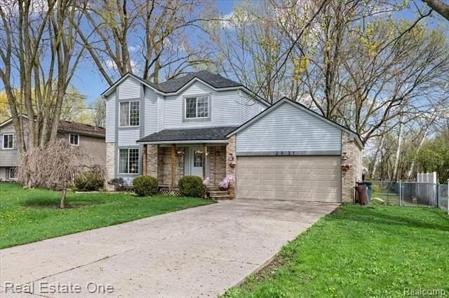 2931 Wisconsin Rd - Photo 3 of 49