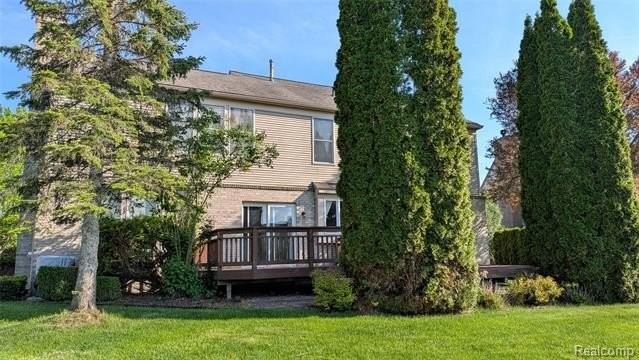 1687 Snowy Owl Ct - Photo 4 of 50