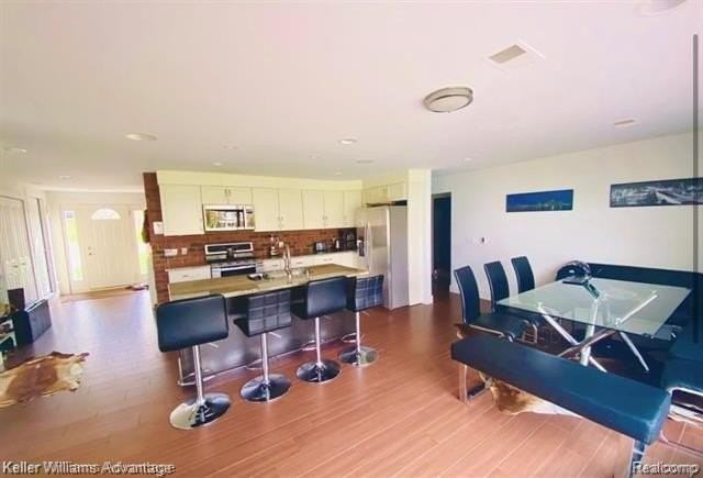 4066 Fieldview Ave - Photo 6 of 19