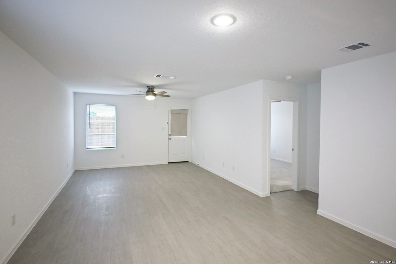 15023 Azzurro Stone - Photo 4 of 22