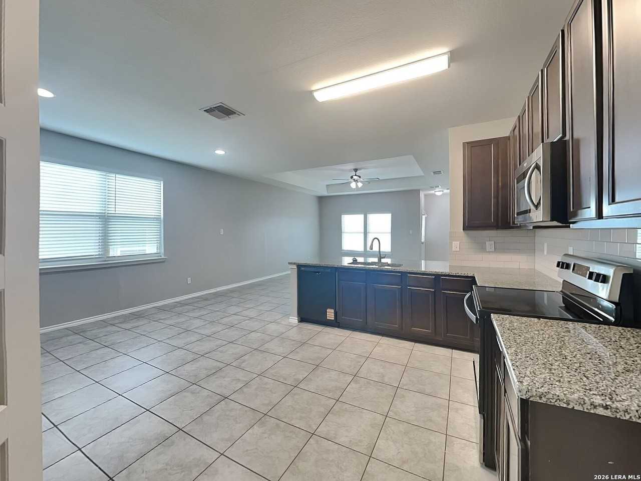3907 Josephs Run - Photo 4 of 18