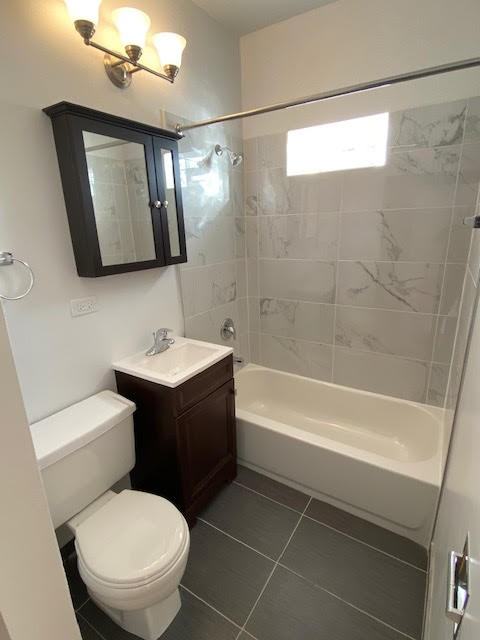 1555 North Mohawk Street #3C - Photo 3 of 11