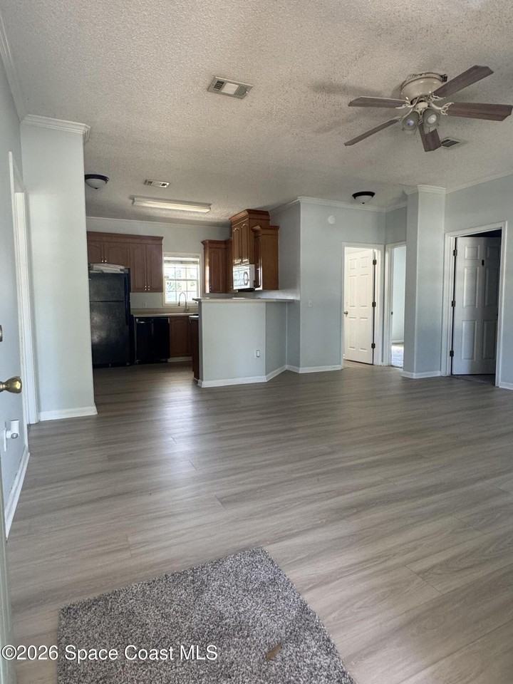 1130 Grapefruit Rd Se - Photo 3 of 14