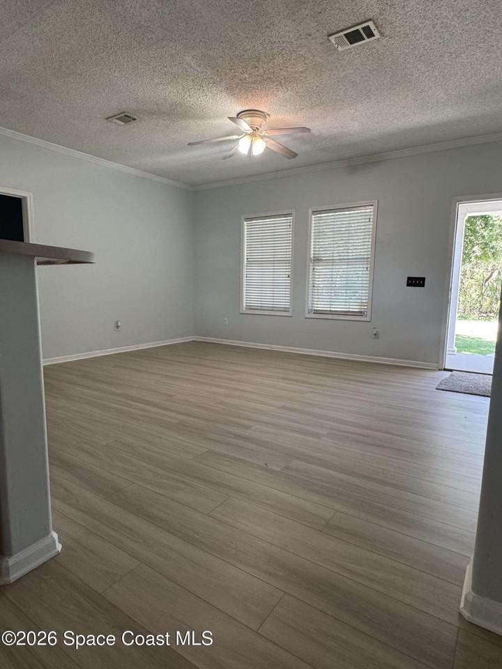 1130 Grapefruit Rd Se - Photo 4 of 14