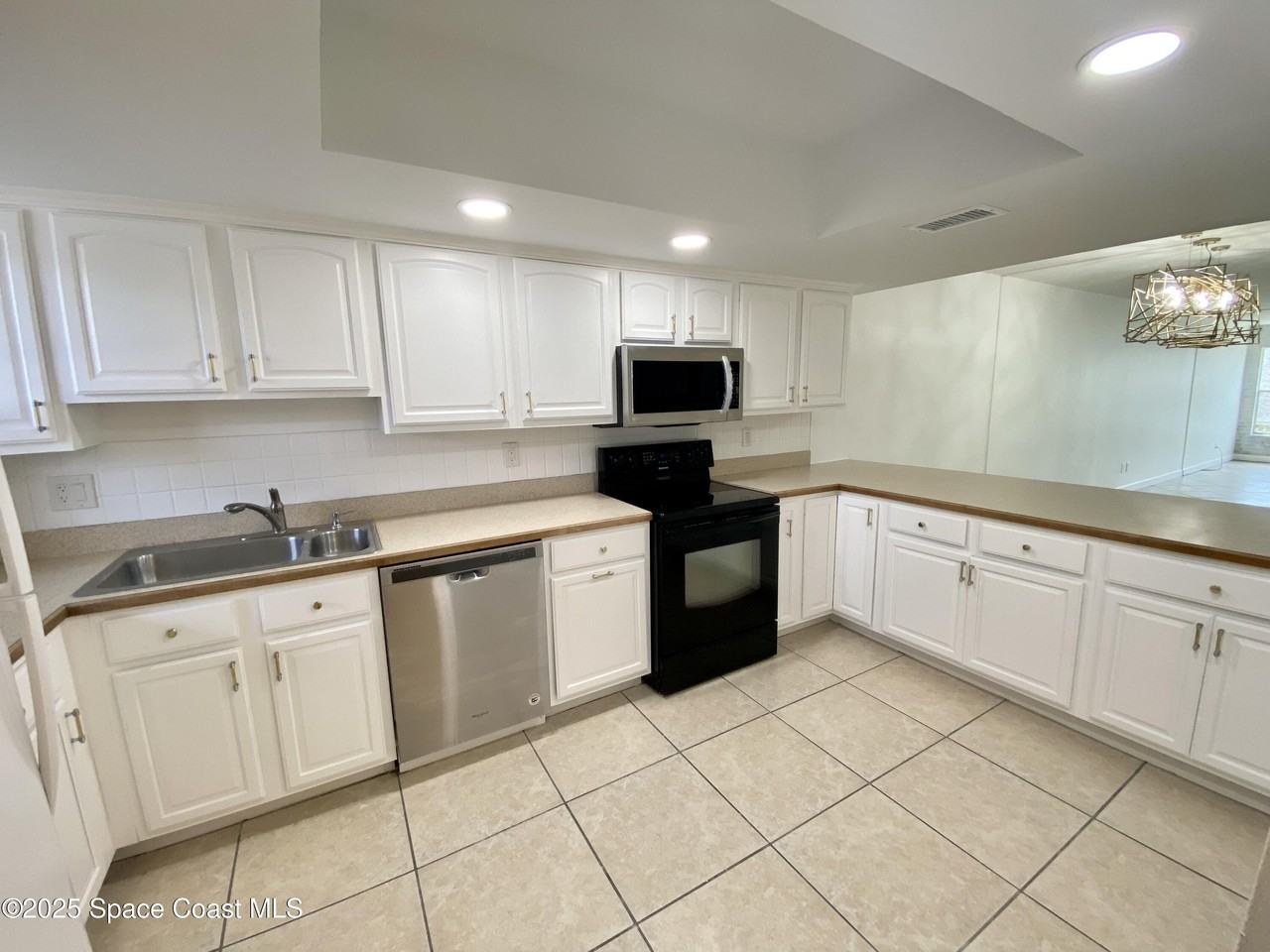 325 Tangle Run Blvd #1125 - Photo 6 of 14