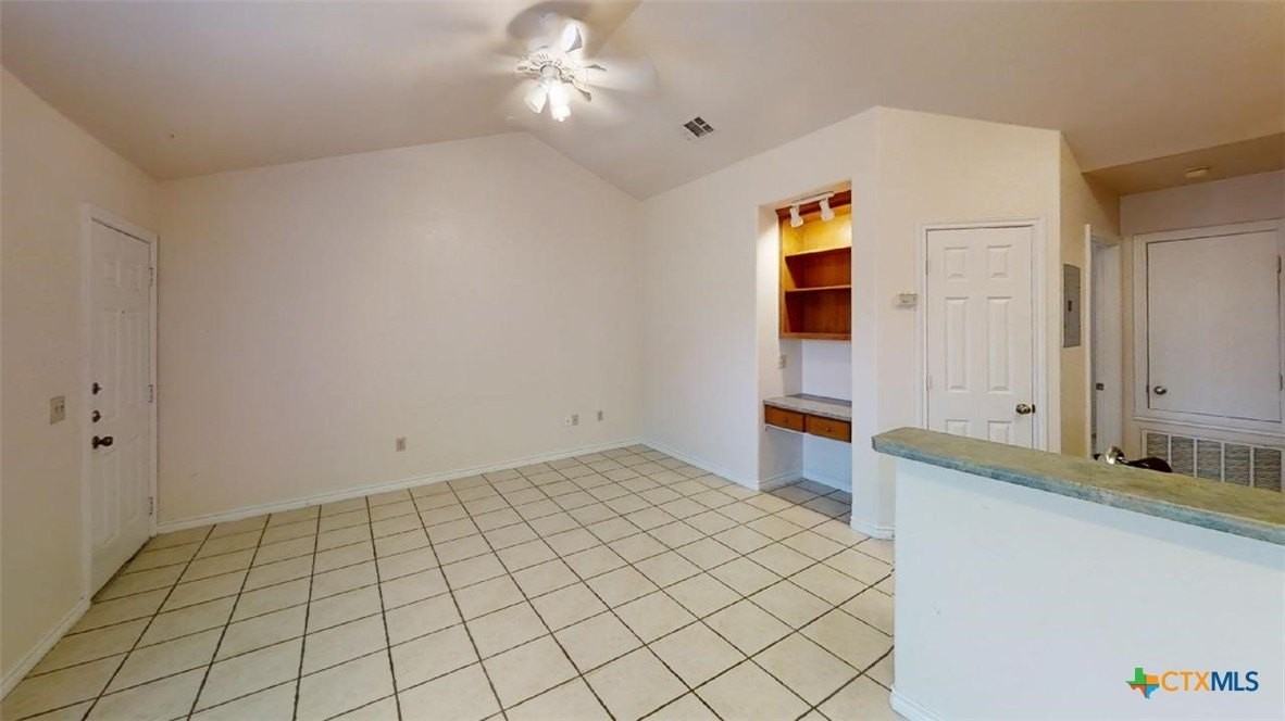 412 Burleson St #121 - Photo 4 of 11