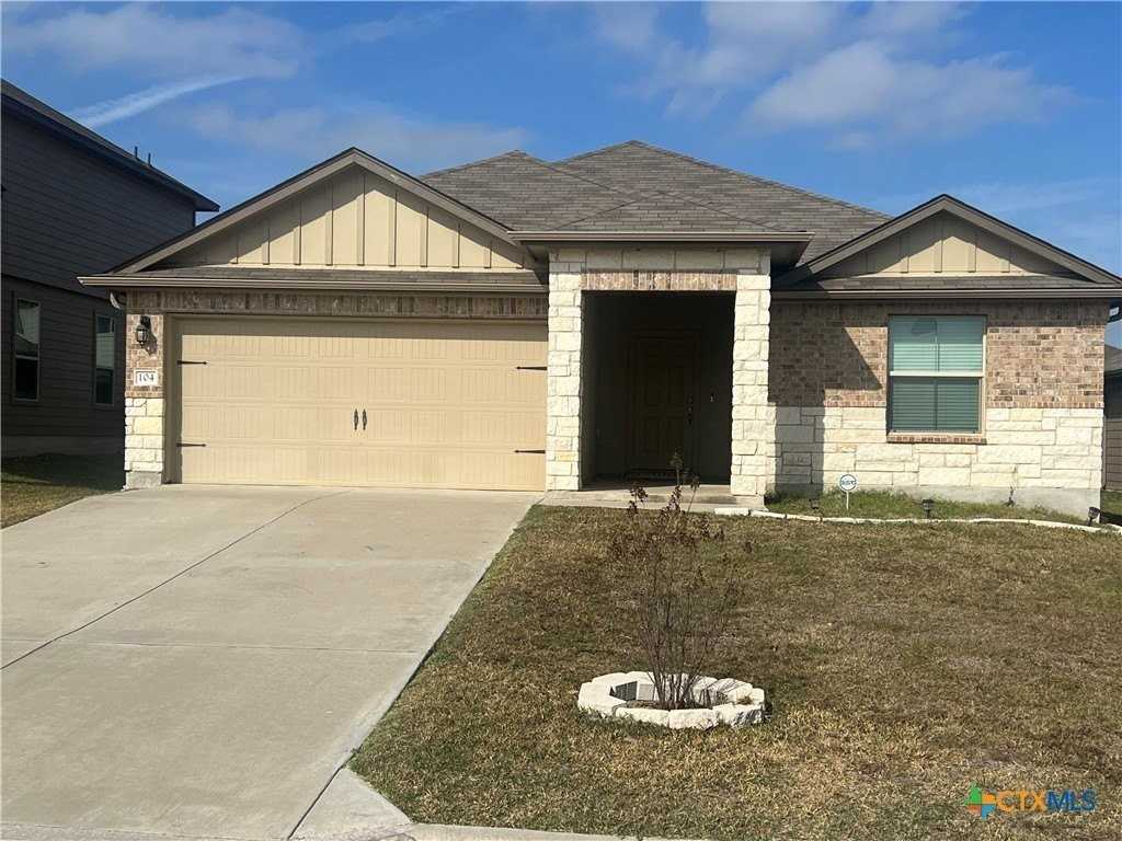 104 Green Jay Dr - Photo 2 of 15