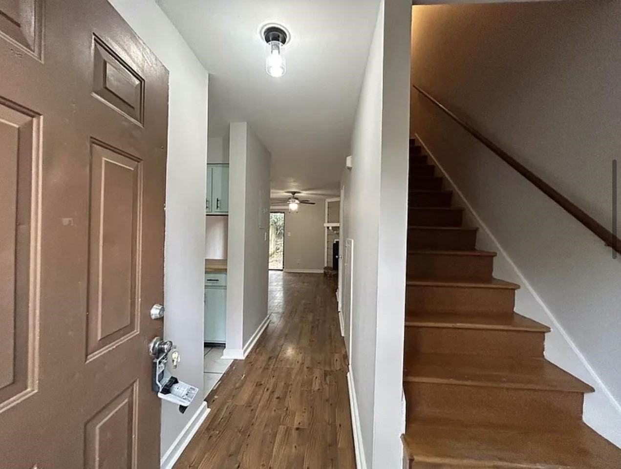3234 Nekoma Ln - Photo 2 of 17