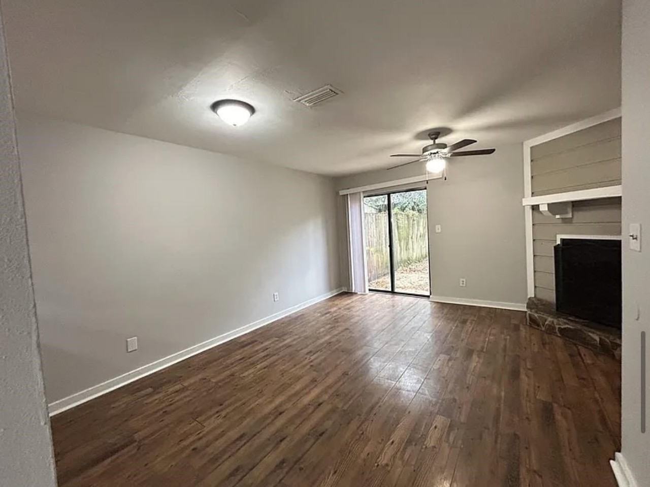 3234 Nekoma Ln - Photo 6 of 17