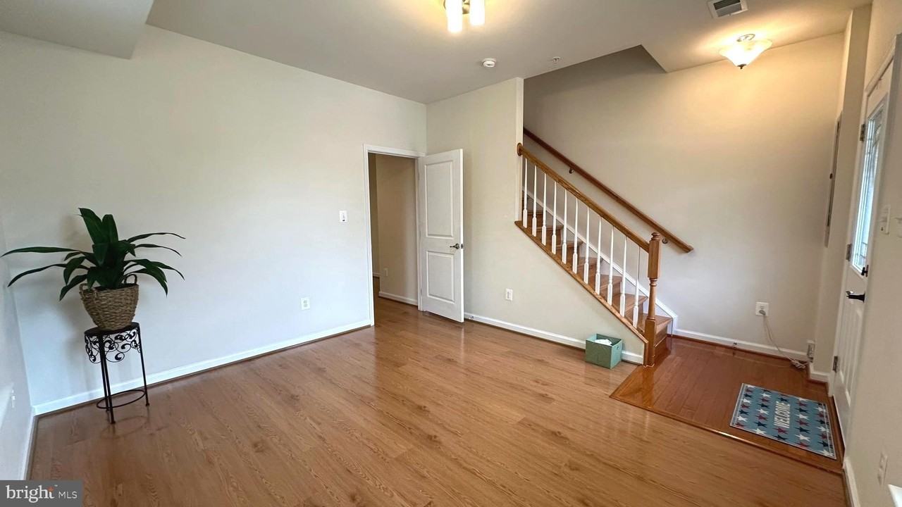 7343 Old Calvary Rd - Photo 5 of 35