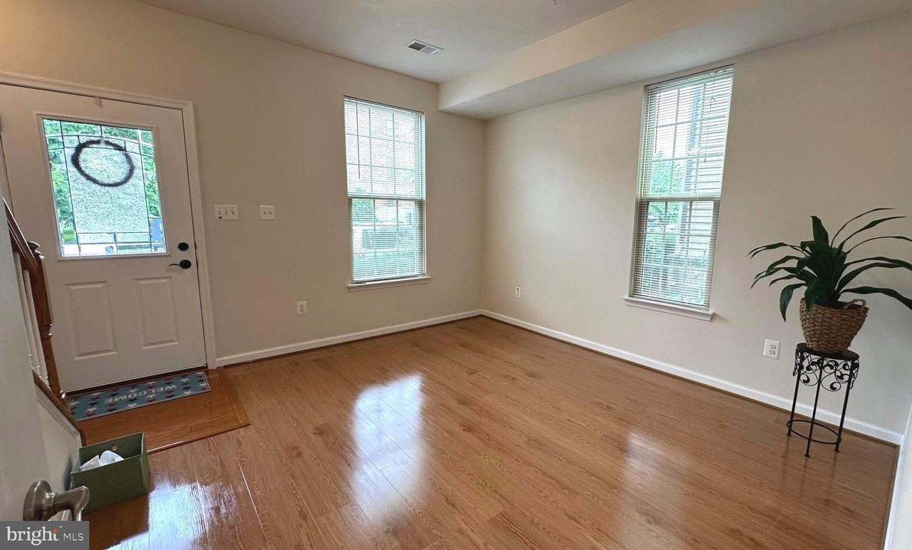 7343 Old Calvary Rd - Photo 7 of 35