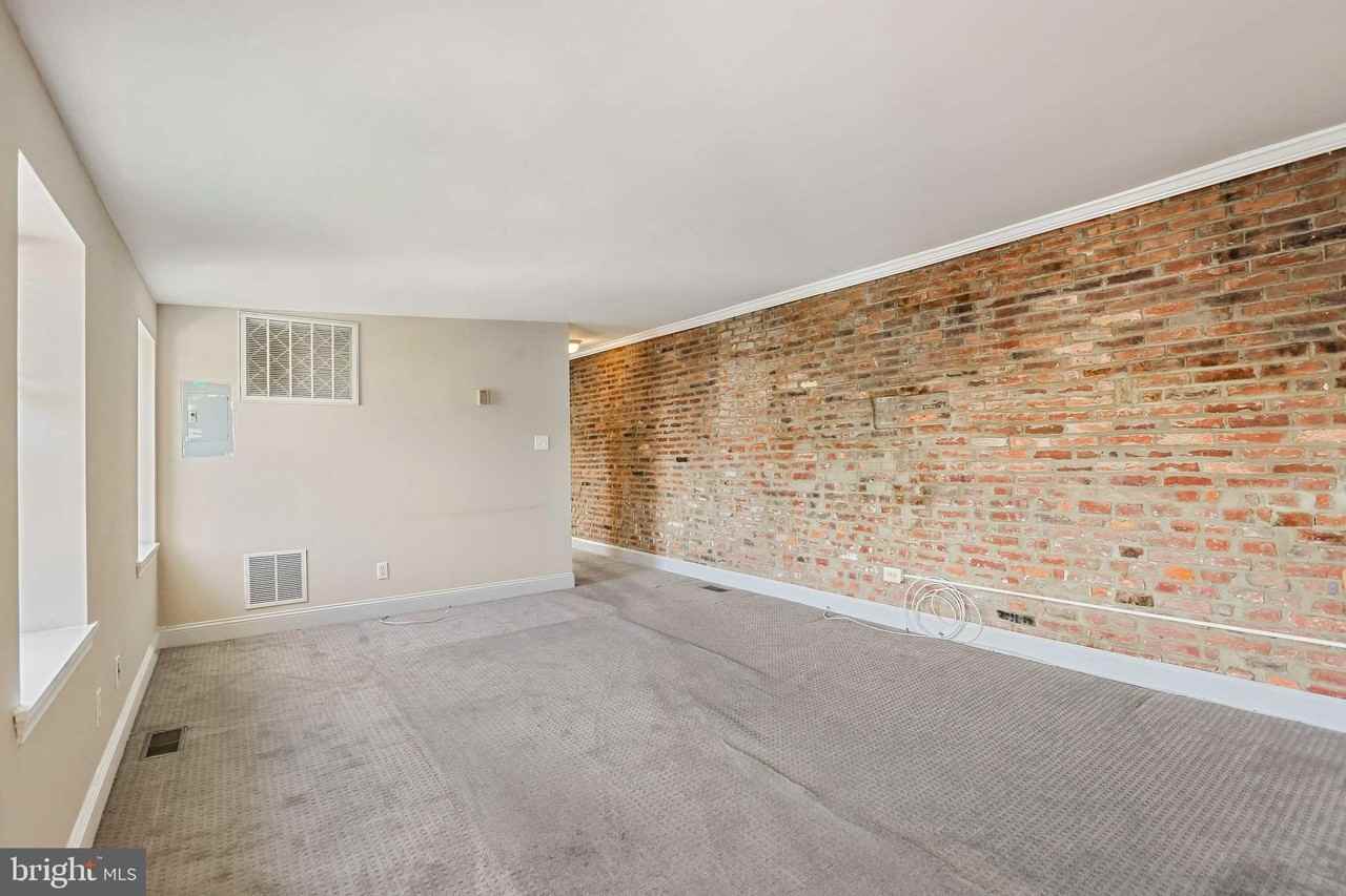 249 S Chester St #3 - Photo 6 of 23