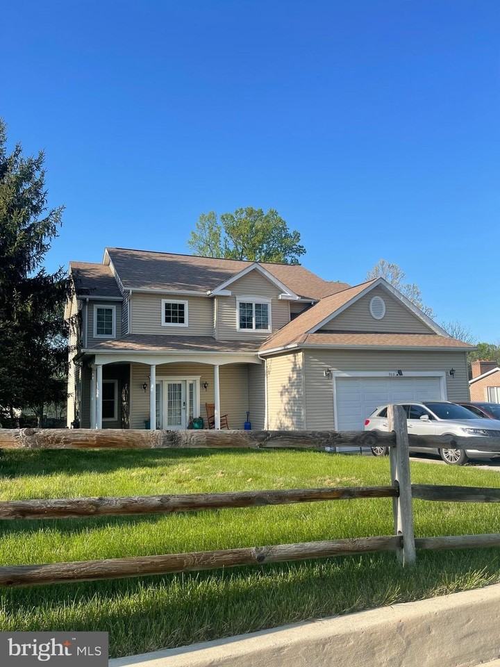 9818 Lyons Mill Rd - Photo 3 of 44