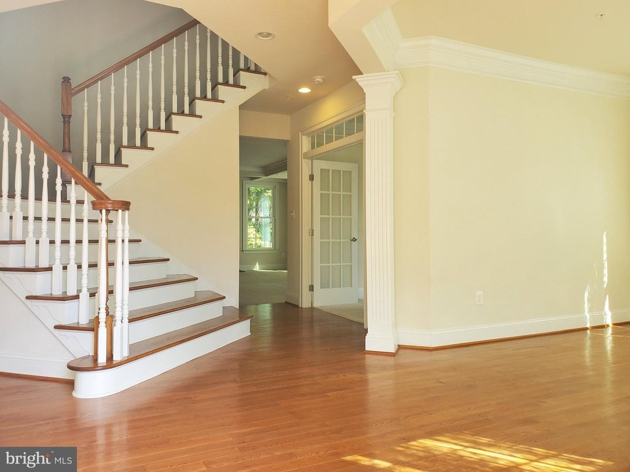 411 Greenebaum Ln - Photo 2 of 46