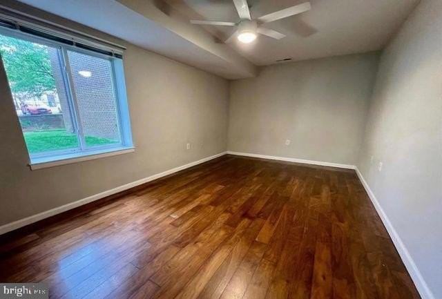 422 Girard St #132 - Photo 3 of 4