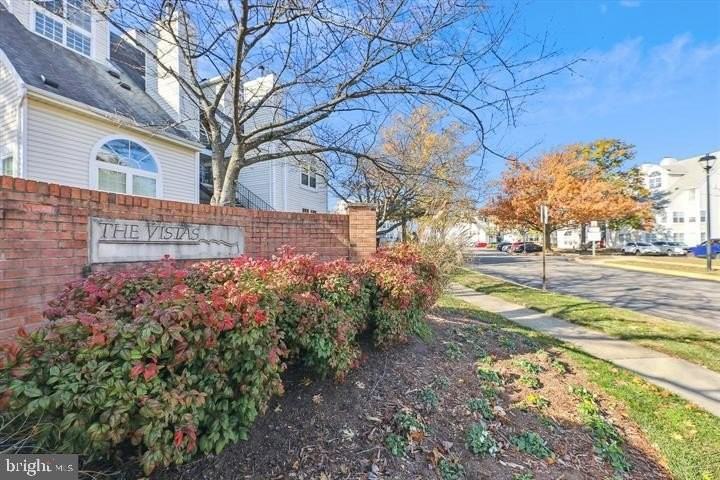 14226 Yardarm Way #109 - Photo 2 of 27