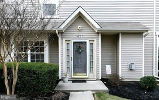 featured image of 5701 Essex Ln