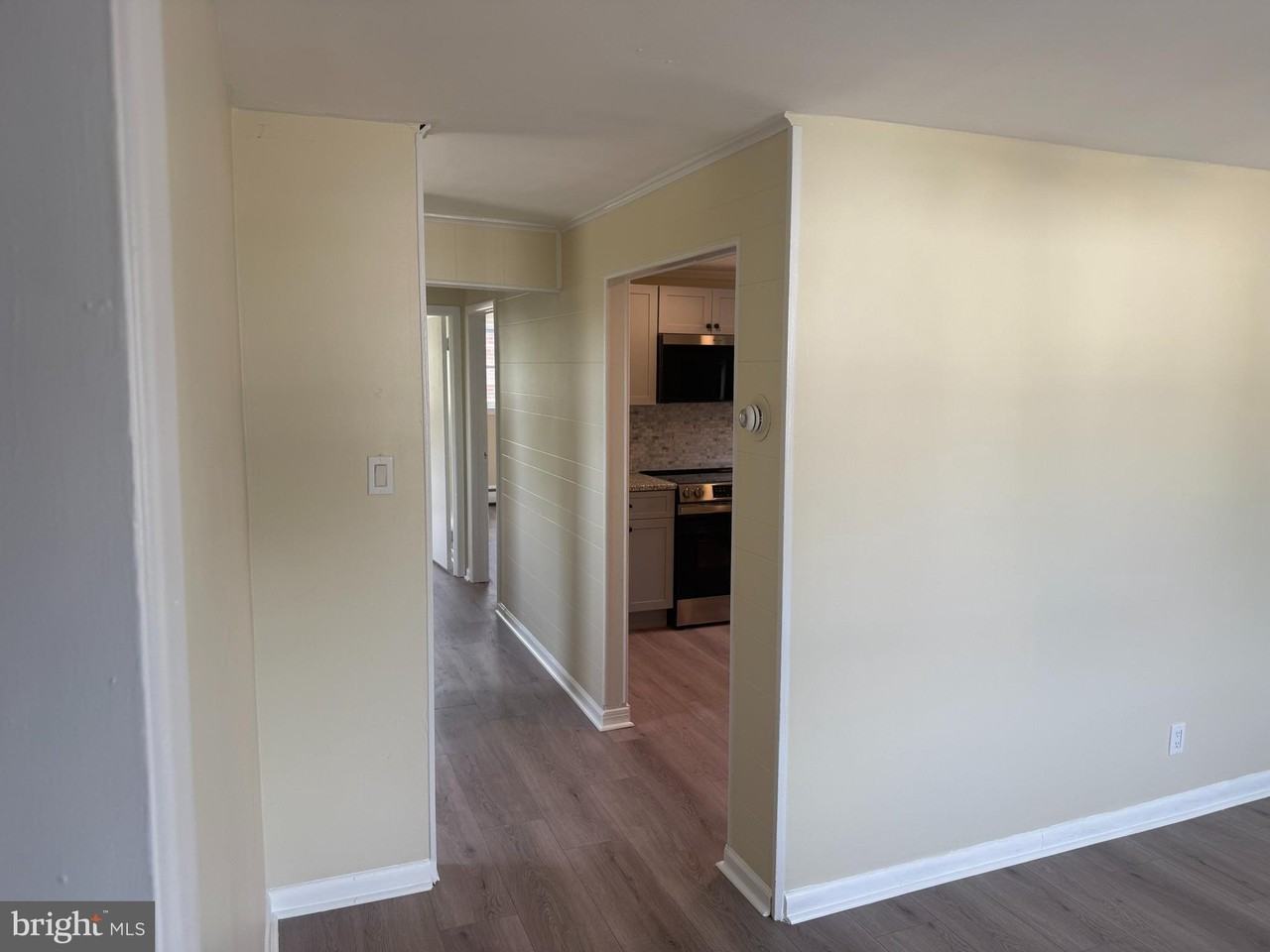 1620 Macdade Blvd #2ndFL - Photo 4 of 12