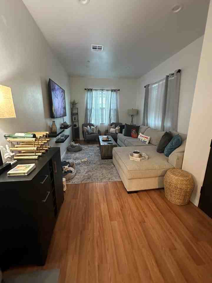 Eshelman Ave - Photo 6 of 10