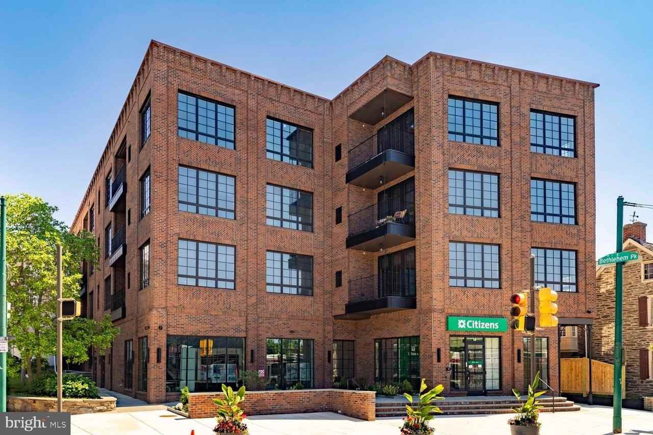 8623 8623 GERMANTOWN UNIT 204 Avenue