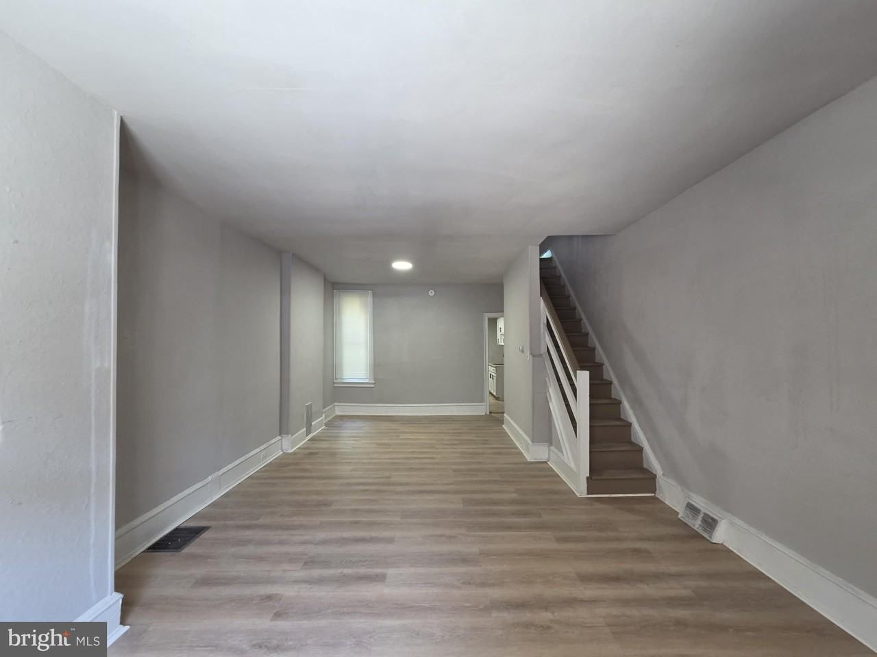 5137 Marion St - Photo 2 of 21
