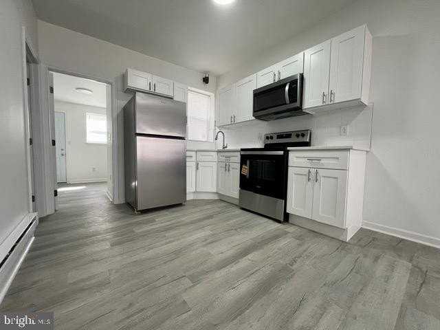 2312 Greenwich St - Photo 4 of 20