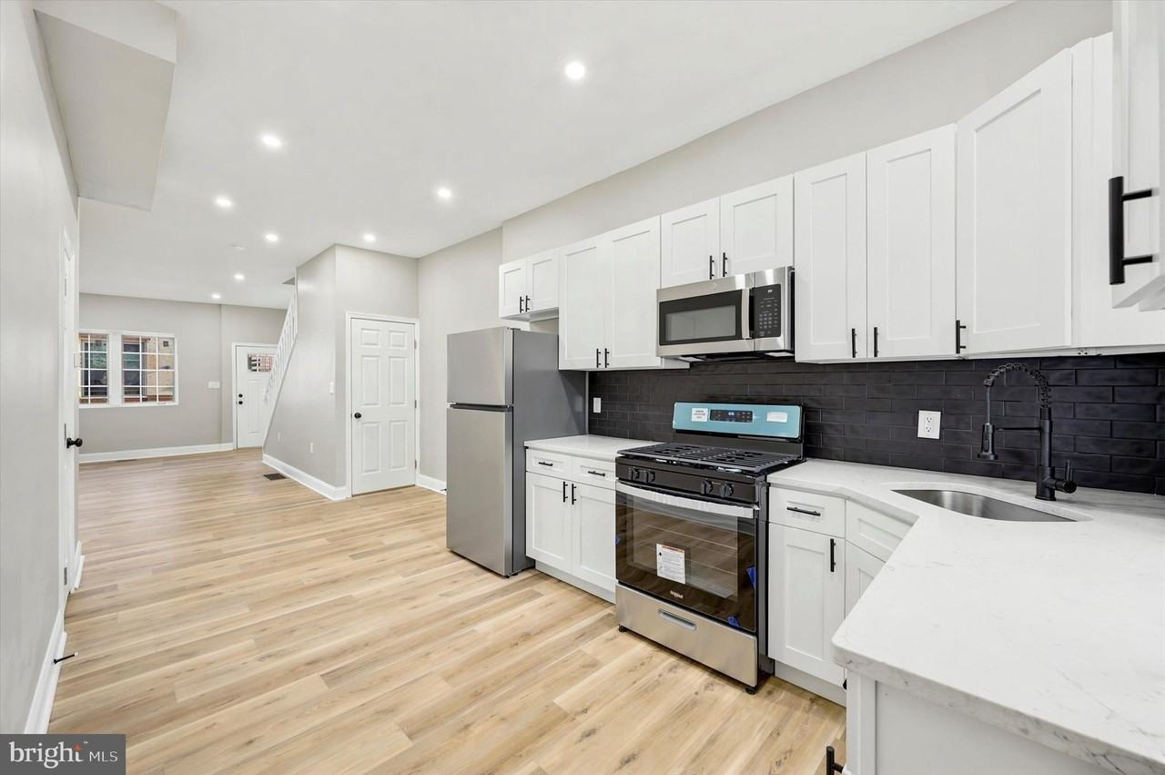 2811 W Albert St - Photo 5 of 17