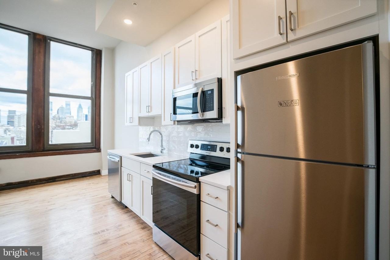 1300 S 19th St #215 - Photo 2 of 13