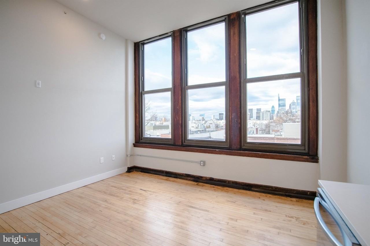 1300 S 19th St #215 - Photo 3 of 13