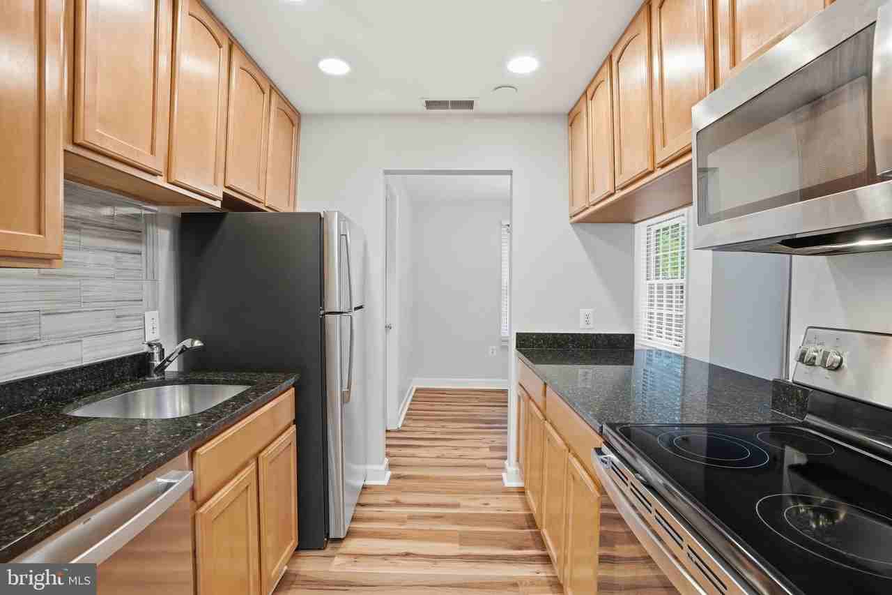 104 Westwick Ct #2 - Photo 7 of 20