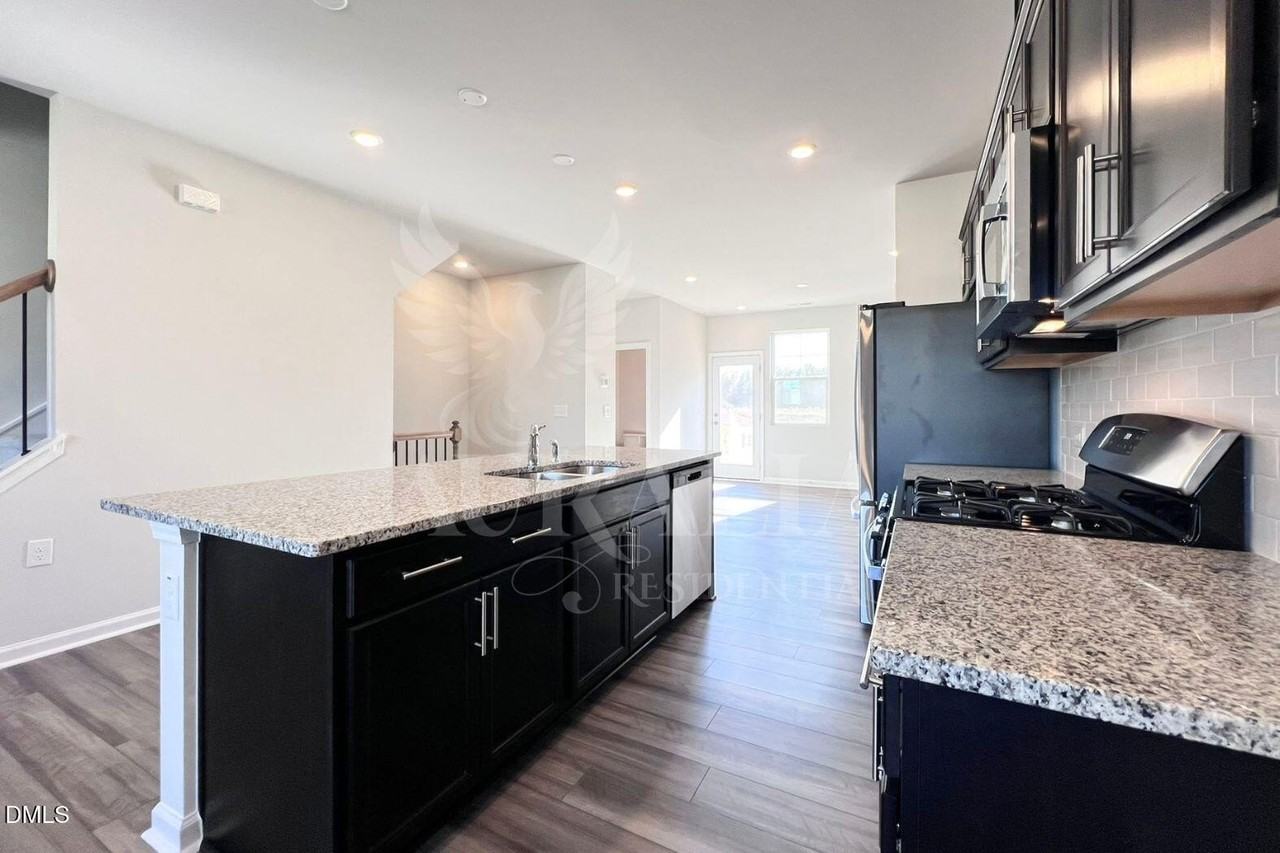 181 Ivy Vine Way - Photo 6 of 22