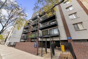 1220 N La Salle Dr #C5 - Photo 1 of 1