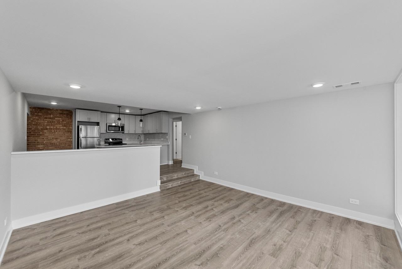 1220 N La Salle Dr #C5 - Photo 6 of 12