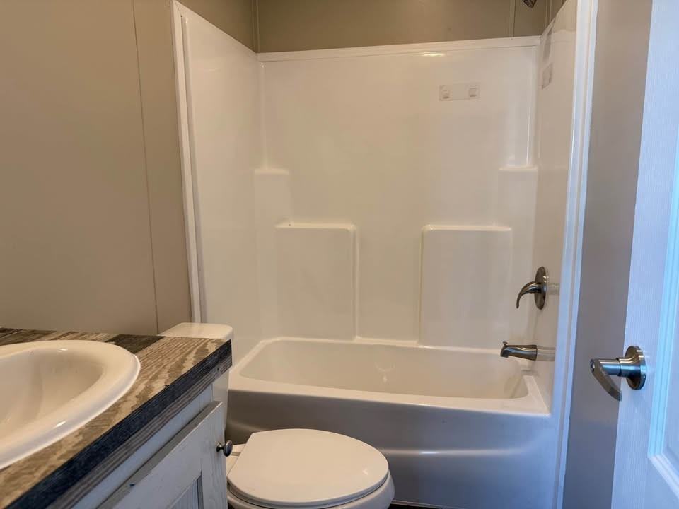 113 Betty St - Photo 6 of 15